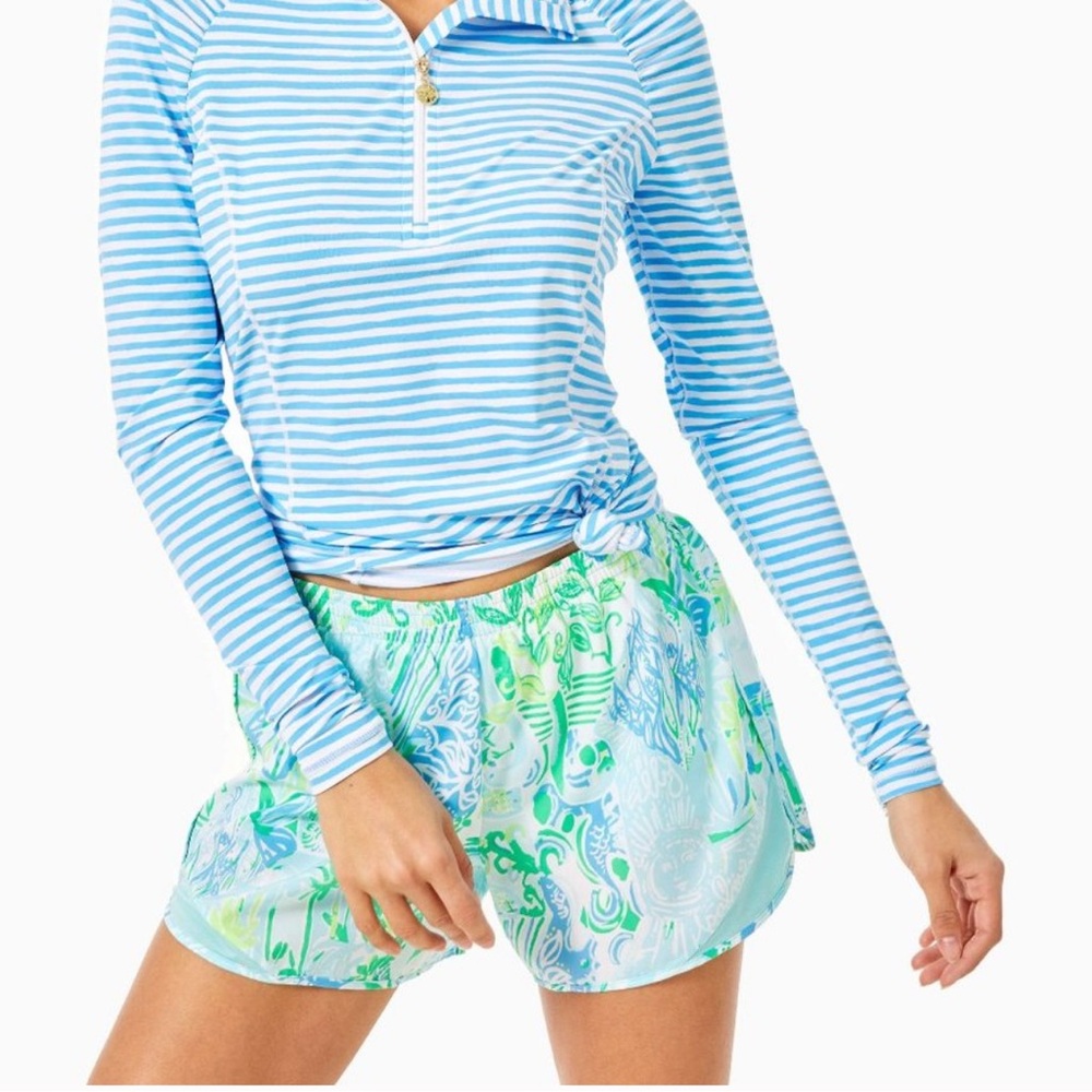 Lilly Pulitzer Ocean Train Shorts - Whisper Blue Beach Happy🏖️